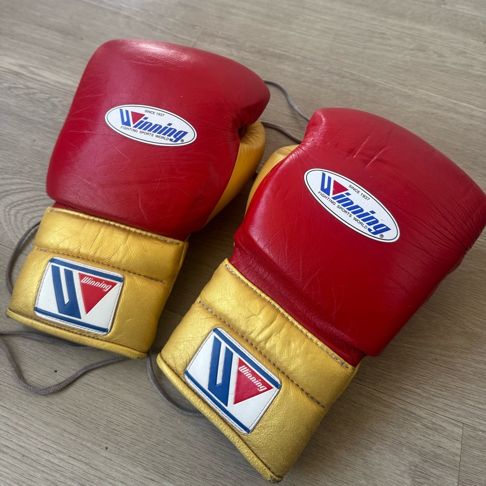 Winning Red and Blue Boxing Gear Set